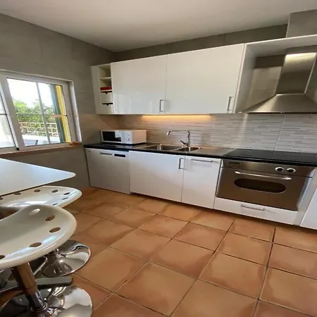 Charming Near De Semesterbostad *
