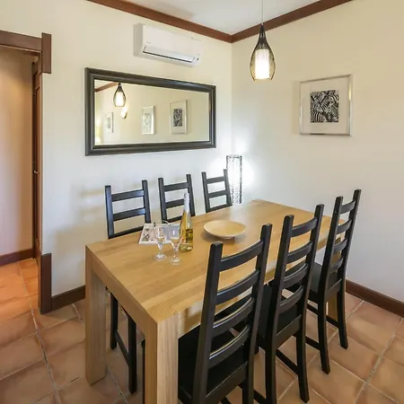 Charming Near De Holiday home *