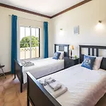 Charming Near De Benagil
